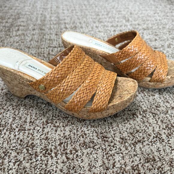 Dana Buchman VGUC Braided Brown Faux Leather Cork Look Wedge Sandals size 7.5 - Picture 2 of 8